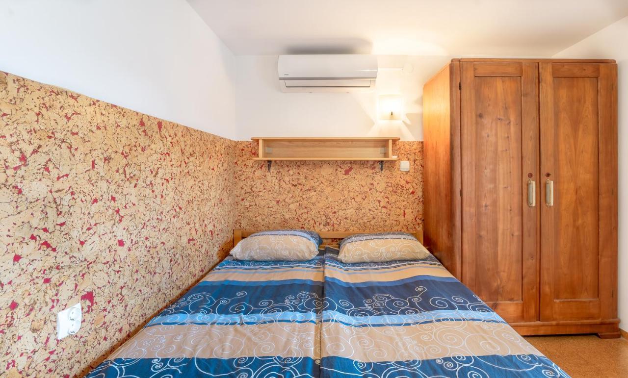 Fortun Estate - Apartmaji Ob Reki Kolpi Метліка Екстер'єр фото
