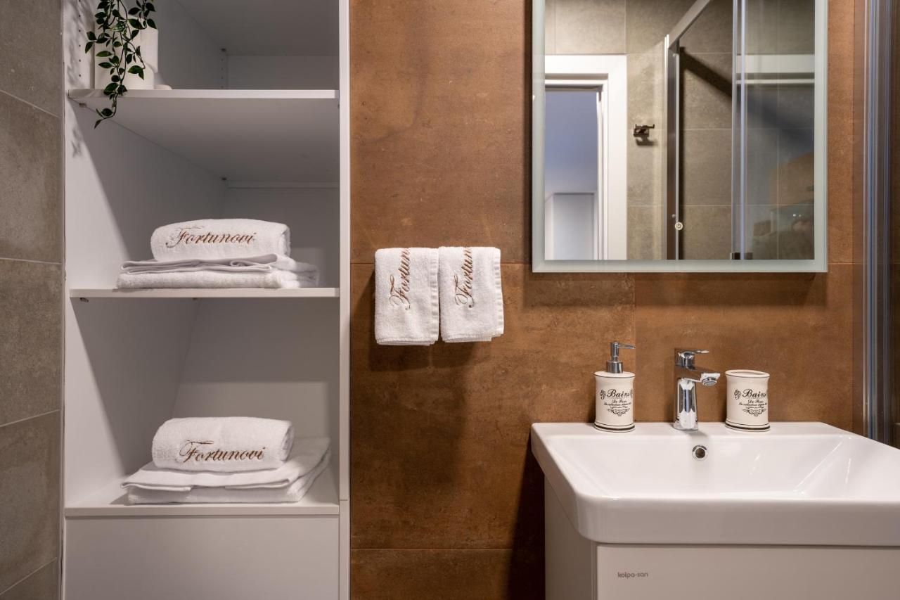 Fortun Estate - Apartmaji Ob Reki Kolpi Метліка Екстер'єр фото